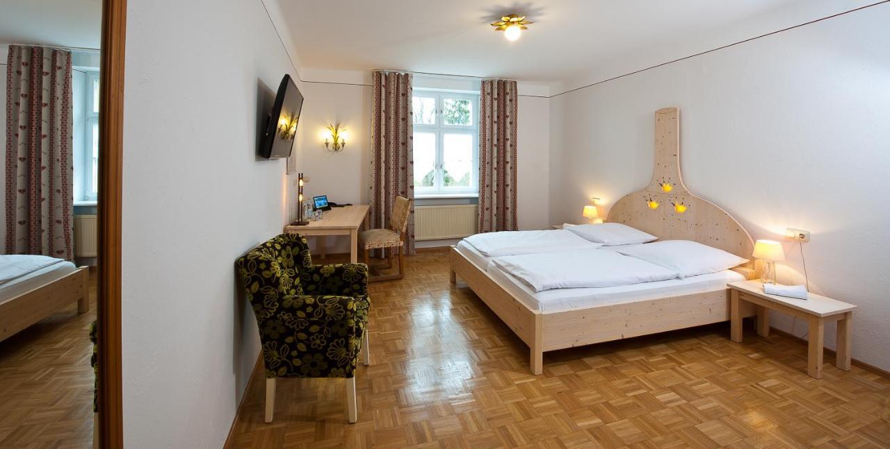 Hotel & Brauereigasthof Drei Kronen Memmelsdorf Exterior photo