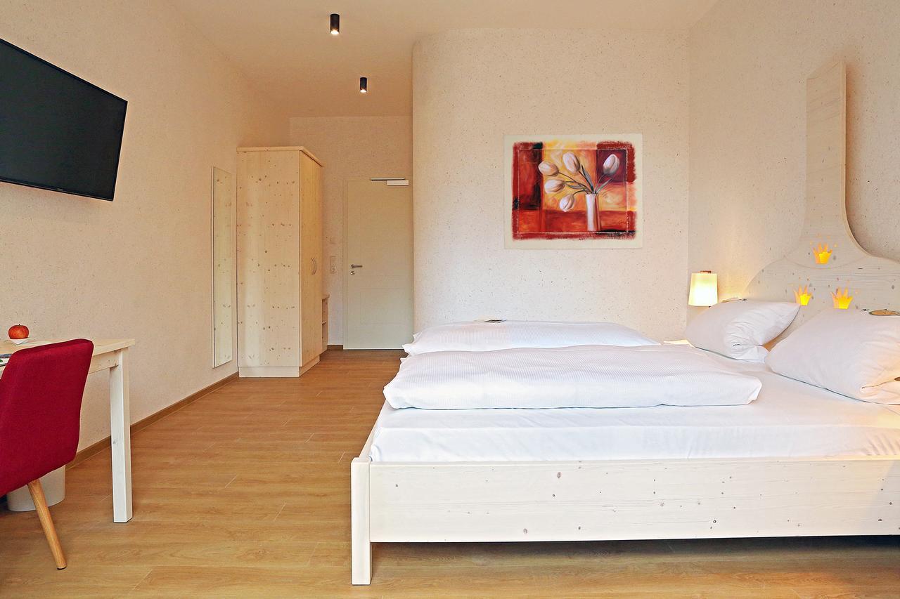 Hotel & Brauereigasthof Drei Kronen Memmelsdorf Exterior photo